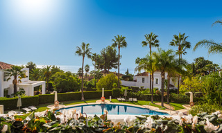 Spacious luxury apartment for sale with panoramic sea views in gated urbanisation on the Golden Mile, Marbella 59792 