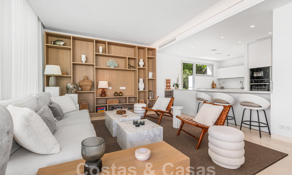 Modern luxury villa for sale within walking distance of the beach and centre of San Pedro, Marbella 59191