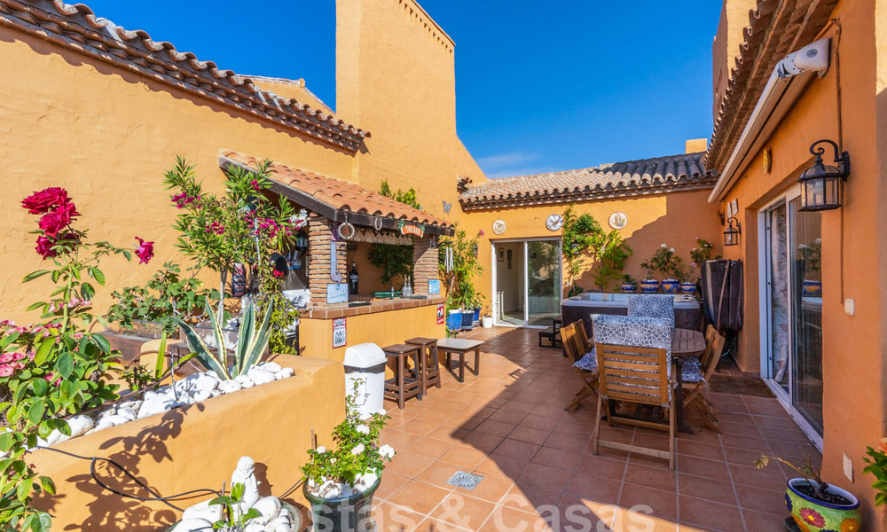 Spacious penthouse for sale in gated beach complex with magnificent sea views in La Duquesa, Costa del Sol 59322