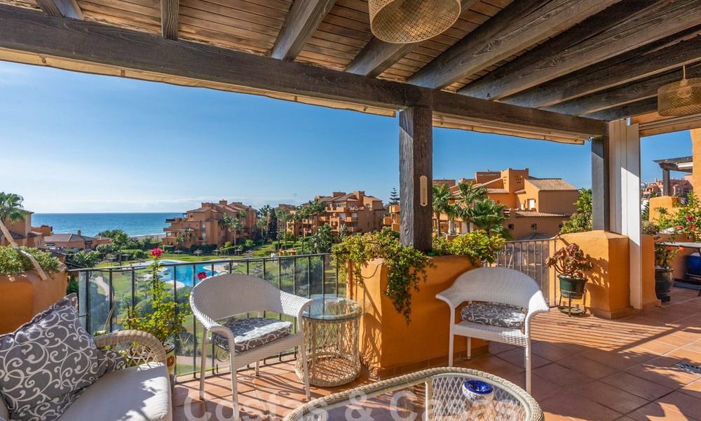 Spacious penthouse for sale in gated beach complex with magnificent sea views in La Duquesa, Costa del Sol 59332