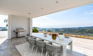 Modern luxury villa for sale with sea views in gated community surrounded by nature in Marbella - Benahavis 59232 