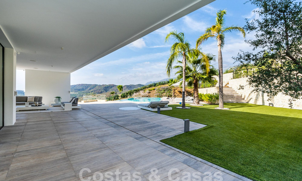 Modern luxury villa for sale with sea views in gated community surrounded by nature in Marbella - Benahavis 59239