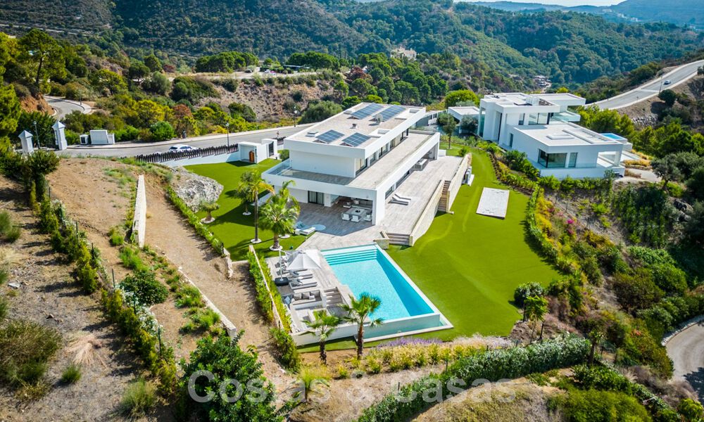 Modern luxury villa for sale with sea views in gated community surrounded by nature in Marbella - Benahavis 59241