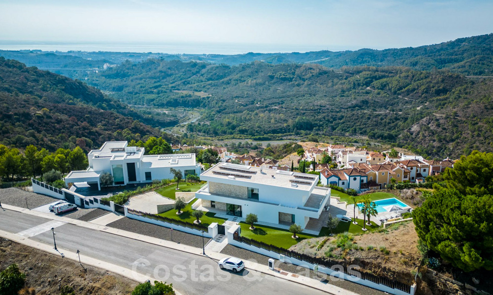 Modern luxury villa for sale with sea views in gated community surrounded by nature in Marbella - Benahavis 59242