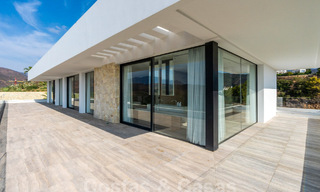 Modern luxury villa for sale with sea views in gated community surrounded by nature in Marbella - Benahavis 59266 