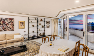 Up-market apartment in frontline beach complex for sale in Marbella centre 59288 