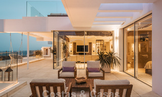 Contemporary luxury penthouse with magical sea views for sale a short drive from Marbella centre 59438 