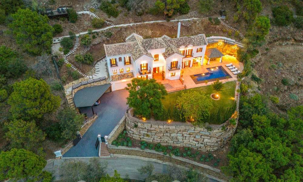 Mediterranean luxury villa for sale in gated community in El Madroñal, Marbella - Benahavis 59504