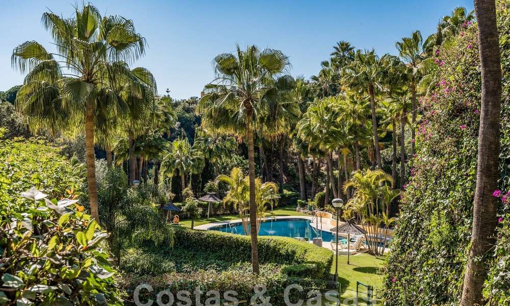 Sophisticated penthouse for sale in high-end Sierra Blanca complex on Marbella's Golden Mile 59470