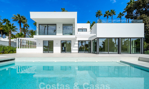Contemporary new build villa for sale in a preferred golf urbanisation on the New Golden Mile, Marbella - Benahavis 59569