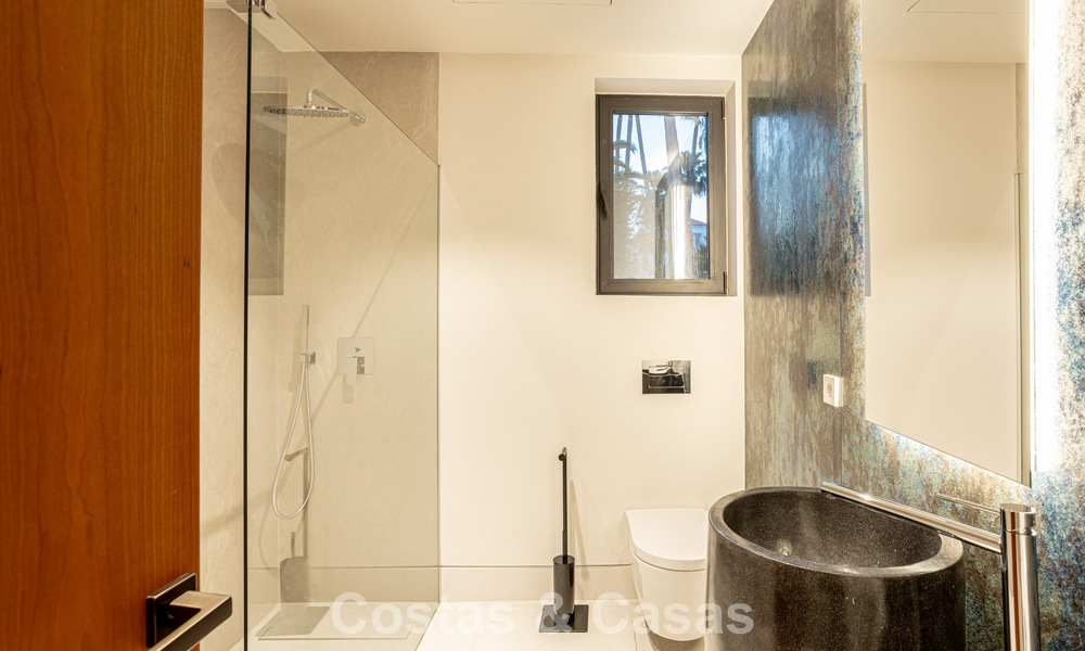 Contemporary new build villa for sale in a preferred golf urbanisation on the New Golden Mile, Marbella - Benahavis 782502