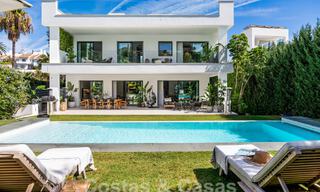 Modern luxury villa for sale in a contemporary architectural style, walking distance from Puerto Banus, Marbella 59622 