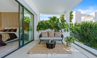 Modern luxury villa for sale in a contemporary architectural style, walking distance from Puerto Banus, Marbella 788895 