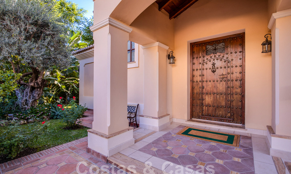 Timeless luxury villa with Andalusian charm for sale surrounded by golf courses in Marbella - Benahavis 59682