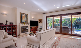 Timeless luxury villa with Andalusian charm for sale surrounded by golf courses in Marbella - Benahavis 59686 