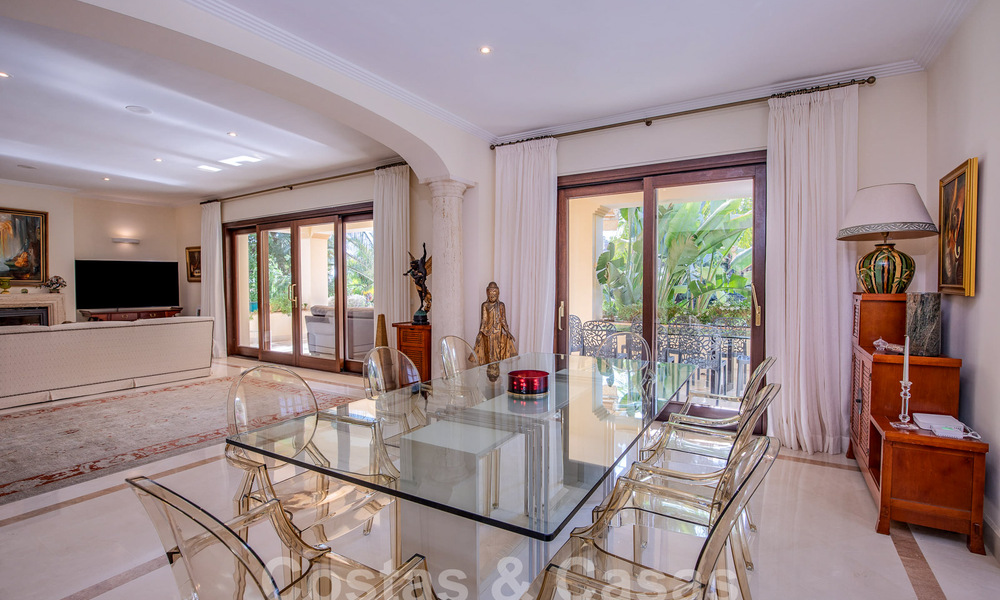 Timeless luxury villa with Andalusian charm for sale surrounded by golf courses in Marbella - Benahavis 59688