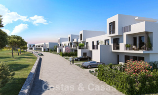 New, modern 4-bedroom townhouses for sale in a prestigious golf resort in San Roque, Costa del Sol 59491 