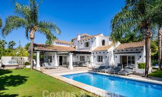 Contemporary Andalusian luxury villa for sale in high-end golf surroundings in Nueva Andalucia, Marbella 59936 