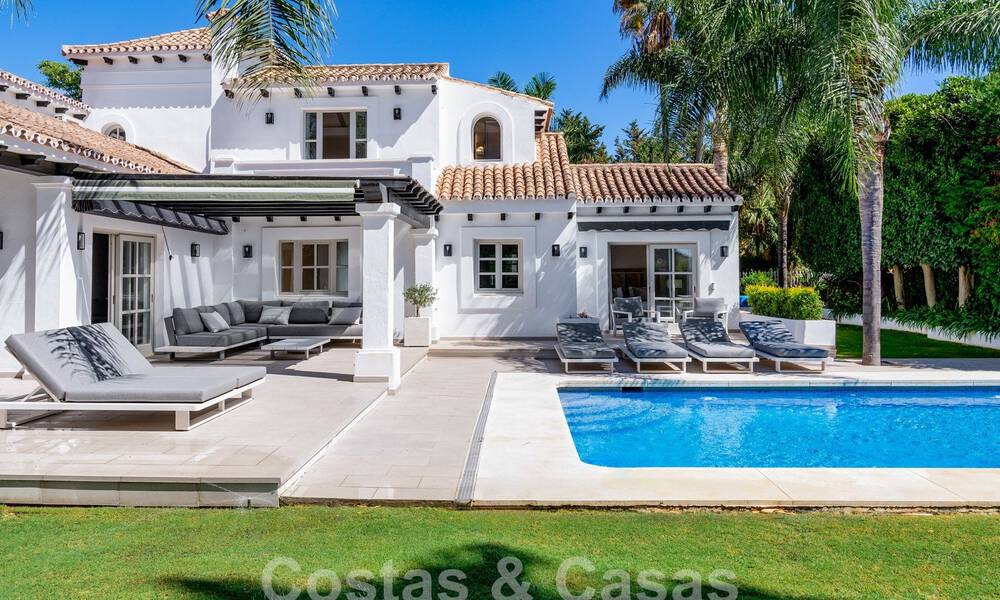 Contemporary Andalusian luxury villa for sale in high-end golf surroundings in Nueva Andalucia, Marbella 59937