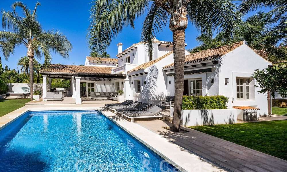 Contemporary Andalusian luxury villa for sale in high-end golf surroundings in Nueva Andalucia, Marbella 59939