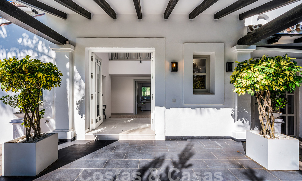 Contemporary Andalusian luxury villa for sale in high-end golf surroundings in Nueva Andalucia, Marbella 59949