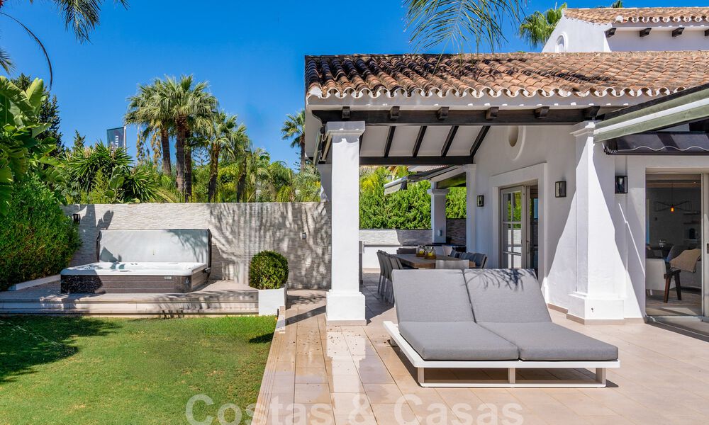 Contemporary Andalusian luxury villa for sale in high-end golf surroundings in Nueva Andalucia, Marbella 59956