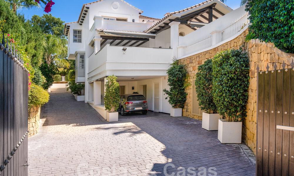 Contemporary Andalusian luxury villa for sale in high-end golf surroundings in Nueva Andalucia, Marbella 59981
