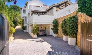 Contemporary Andalusian luxury villa for sale in high-end golf surroundings in Nueva Andalucia, Marbella 59981 