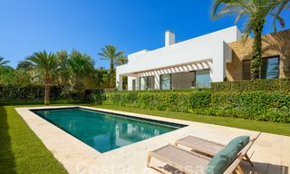 Modernist luxury villa for sale, frontline golf on an award-winning golf course on the Costa del Sol 59902 