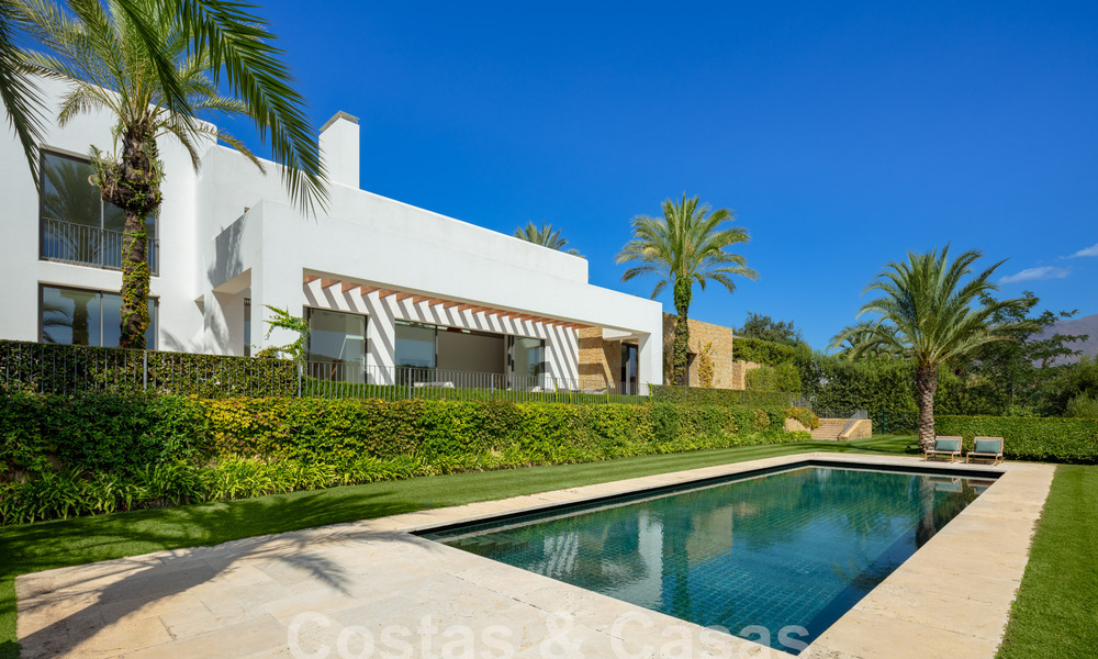 Modernist luxury villa for sale, frontline golf on an award-winning golf course on the Costa del Sol 59904