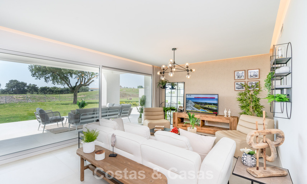 Exclusive development of new frontline golf apartments for sale in San Roque, Costa del Sol 60273