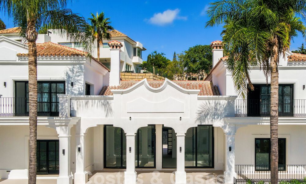 Luxury villa in a classic and Andalusian architectural style w/ sea views for sale, New Golden Mile, Marbella - Estepona 60085