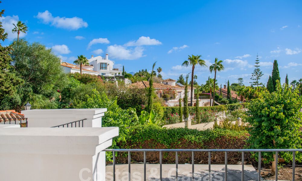 Luxury villa in a classic and Andalusian architectural style w/ sea views for sale, New Golden Mile, Marbella - Estepona 60091