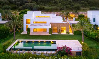 Contemporary luxury villa for sale in a first-line golf resort on the Costa del Sol 60452 