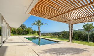 Ready to move in, ultra-luxurious designer villa for sale in a superior golf resort on the Costa del Sol 60186 