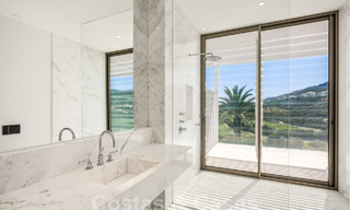 Majestic designer villa for sale right on a 5-star golf course on the Costa del Sol 60253 