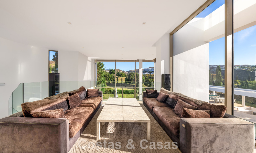 Contemporary luxury villa for sale, frontline 5-star golf resort in Marbella - Benahavis 60466