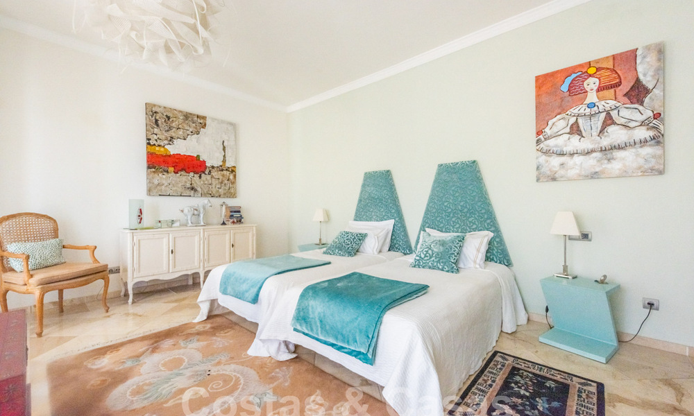 Luxury Andalusian-style villa for sale in the hills of La Quinta, Benahavis - Marbella 60654
