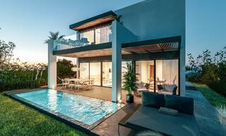 New on the market! 8 modern luxury villas, frontline golf, on the New Golden Mile between Marbella and Estepona 60533 