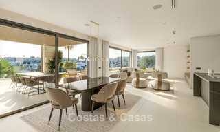 Modern luxury villas, frontline golf, on the New Golden Mile between Marbella and Estepona 792066 
