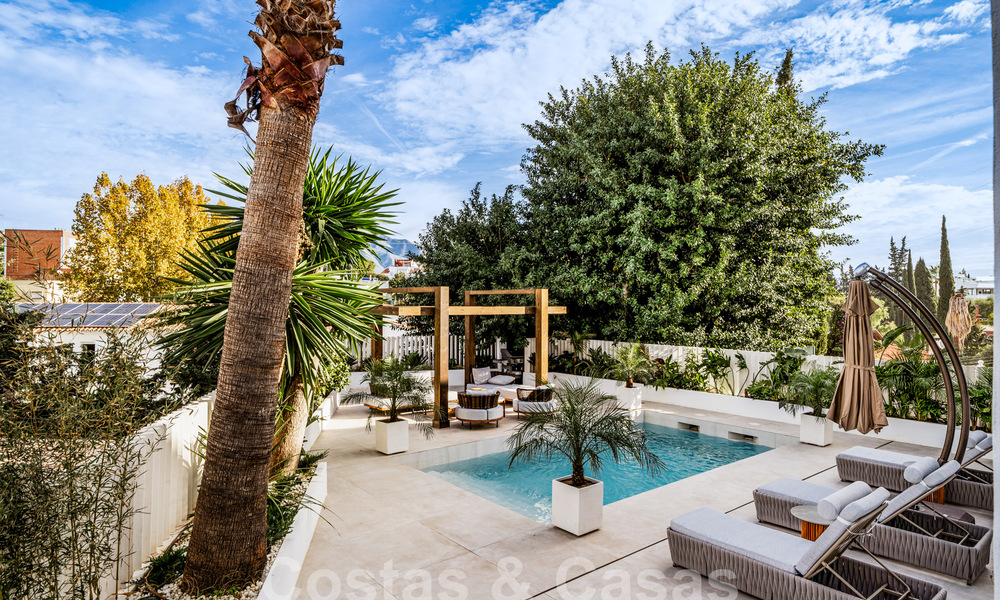 Modern renovated Mediterranean villa with fashionable interior design for sale within walking distance of Puerto Banus, Marbella 60726