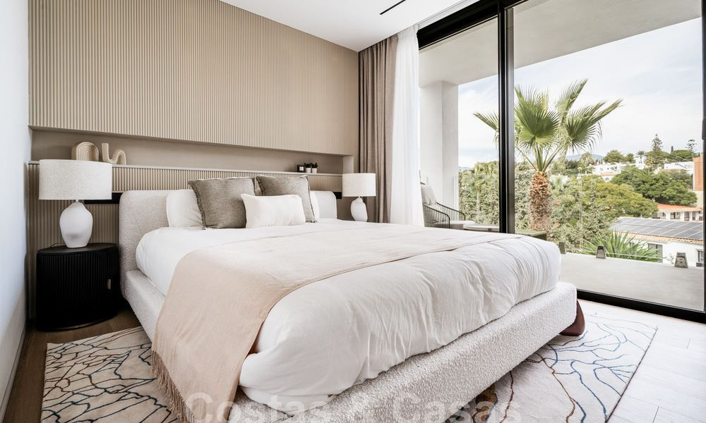 Modern renovated Mediterranean villa with fashionable interior design for sale within walking distance of Puerto Banus, Marbella 60736