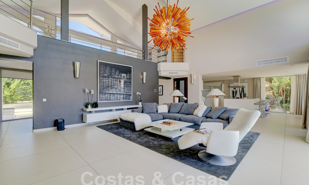 Modern luxury villa for sale looking at the golf in Nueva Andalucia, Marbella 60828