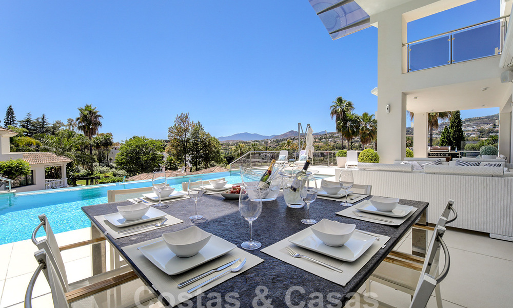 Modern luxury villa for sale looking at the golf in Nueva Andalucia, Marbella 60838