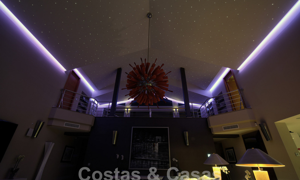 Modern luxury villa for sale looking at the golf in Nueva Andalucia, Marbella 60846