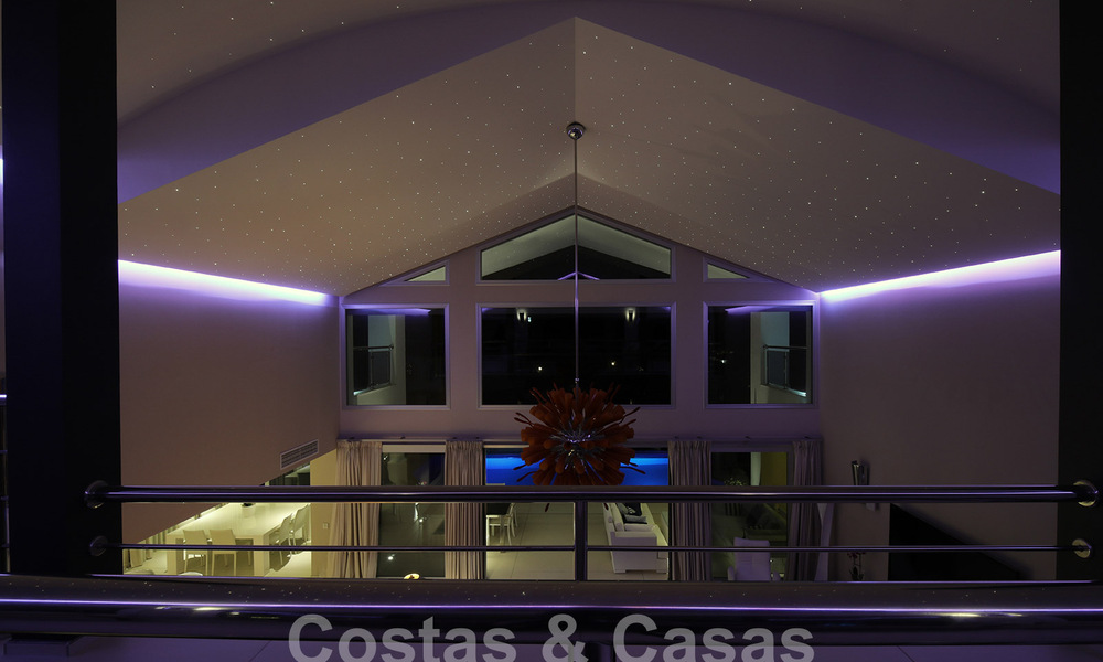 Modern luxury villa for sale looking at the golf in Nueva Andalucia, Marbella 60847