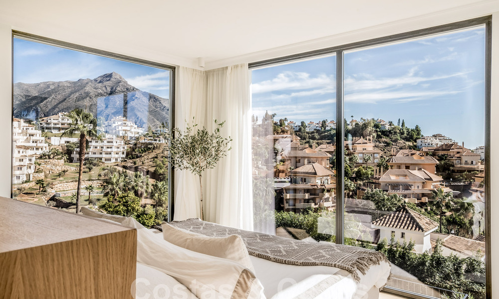 Luxury villa for sale with modern-Mediterranean design and sea views in Nueva Andalucia, Marbella 60939