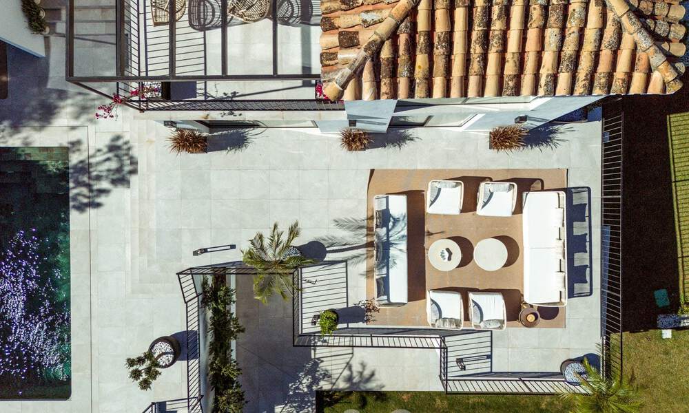 Luxury villa for sale with modern-Mediterranean design and sea views in Nueva Andalucia, Marbella 60952