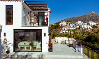 Luxury villa for sale with modern-Mediterranean design and sea views in Nueva Andalucia, Marbella 60957 