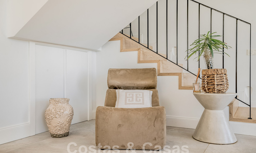 Luxury villa for sale with modern-Mediterranean design and sea views in Nueva Andalucia, Marbella 60975